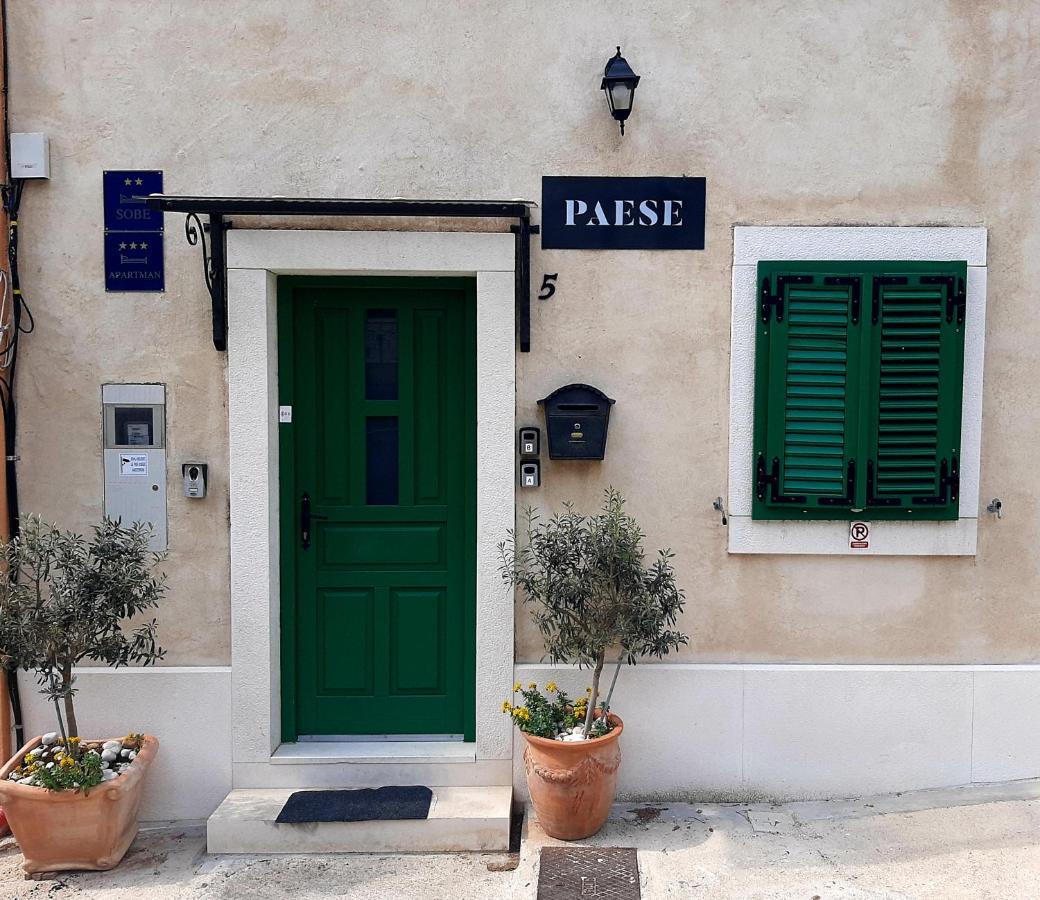 Central Split Rooms And Apartments Paese Екстериор снимка